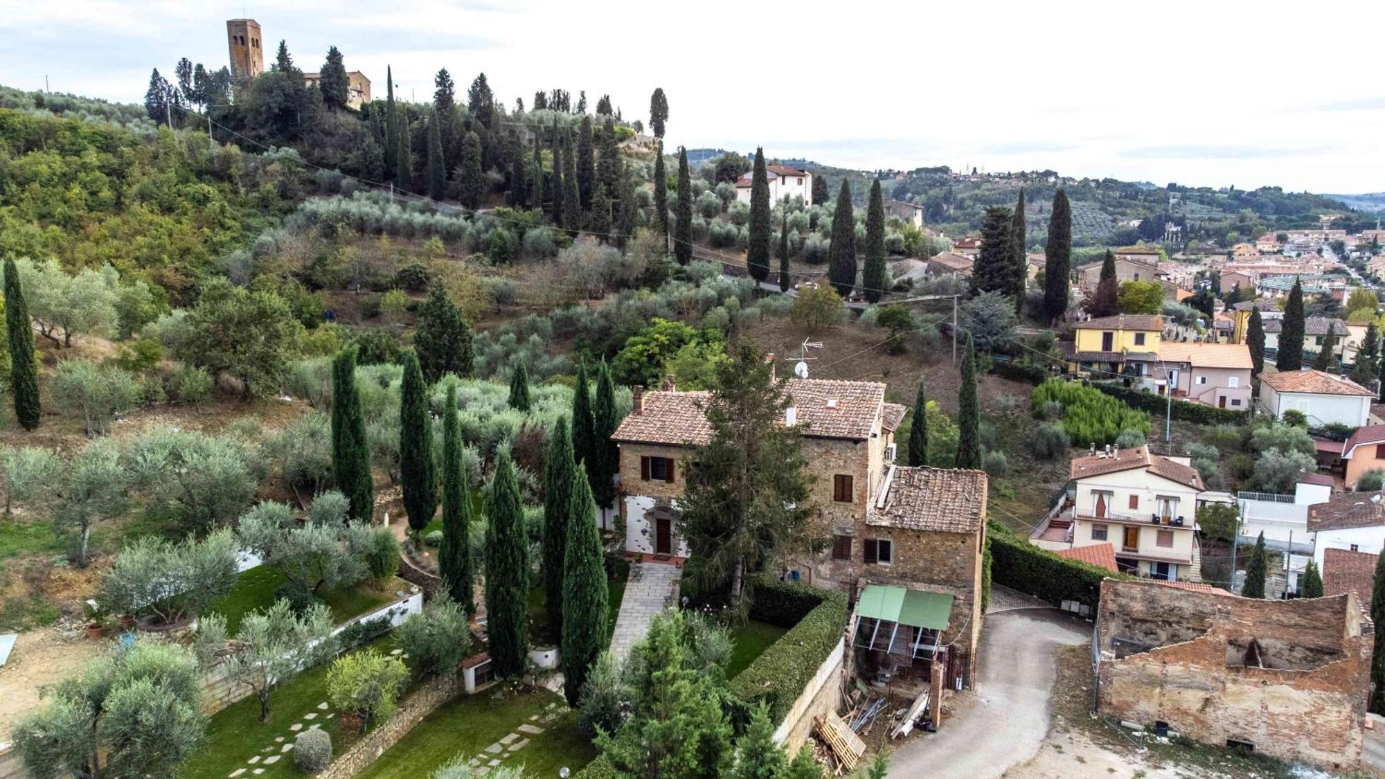 فندق Castellino Di Malborghetto مونتيلوبو فيورنتينو المظهر الخارجي الصورة