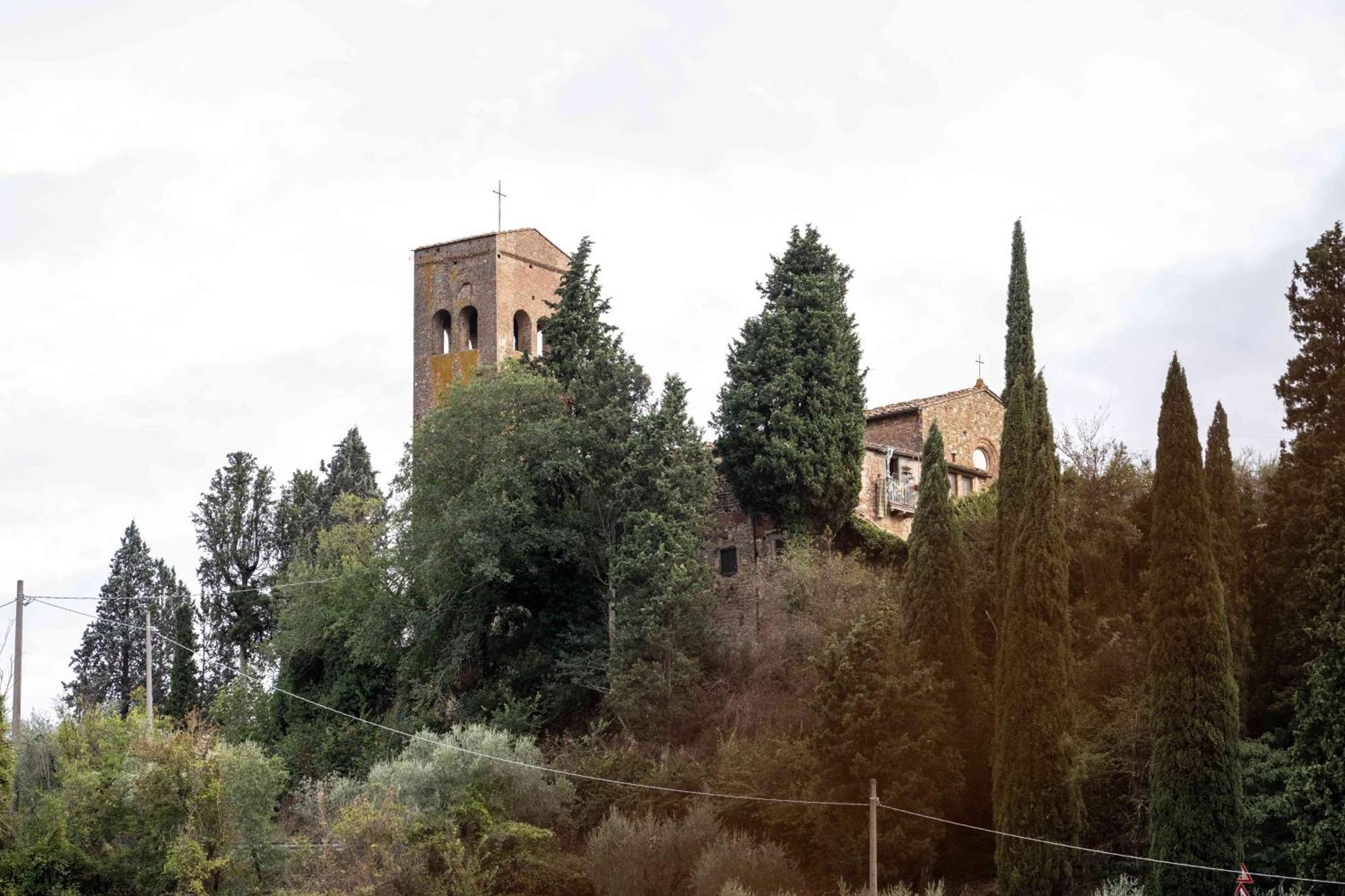 فندق Castellino Di Malborghetto مونتيلوبو فيورنتينو المظهر الخارجي الصورة