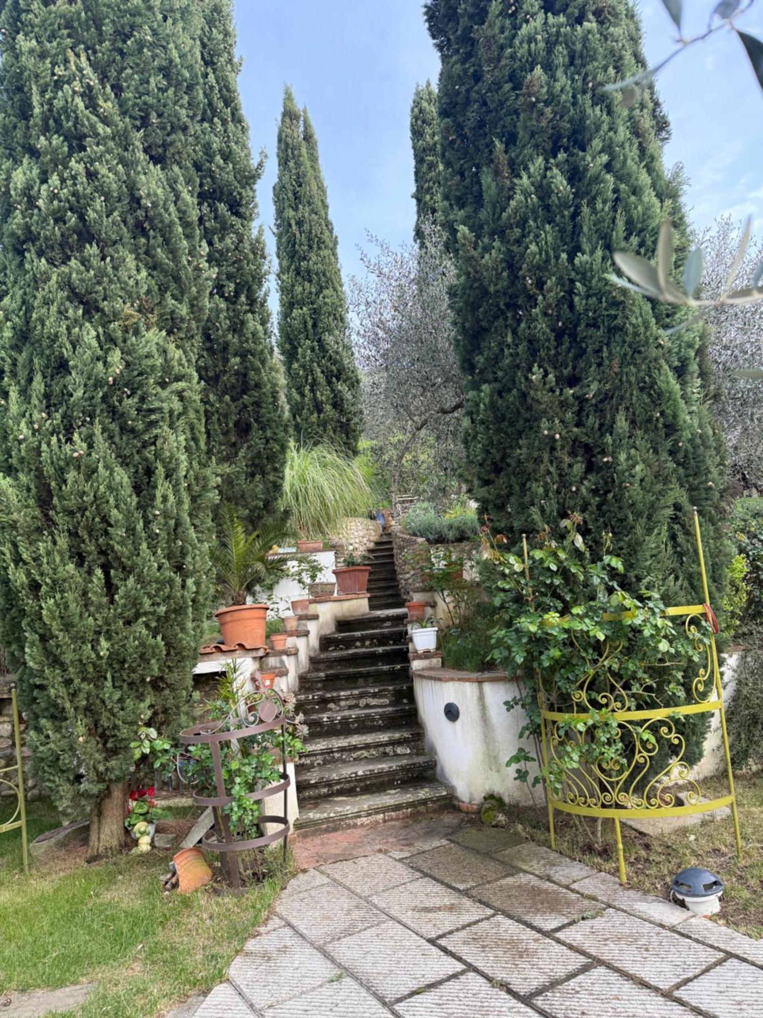 فندق Castellino Di Malborghetto مونتيلوبو فيورنتينو المظهر الخارجي الصورة